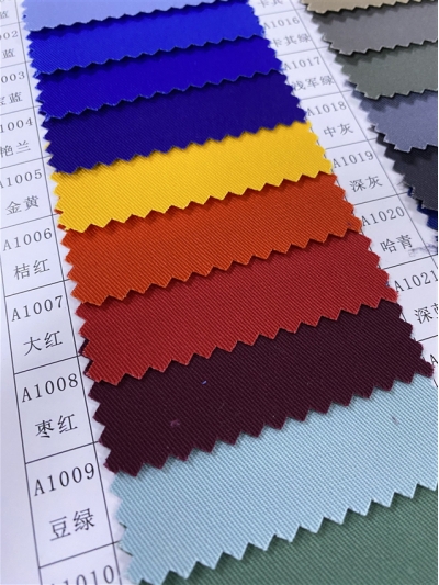 SC-CM T65/C35 20*16 / 128*60  滌棉紗卡 RPET 環保紗 再回收紗  再生聚酯  膠樽再生料  低碳性  細節-3